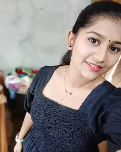 Escort In Lakhpat
